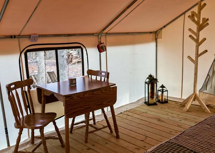 Secluded Luxury Tent On Otter Near Girard, Illinois Girard