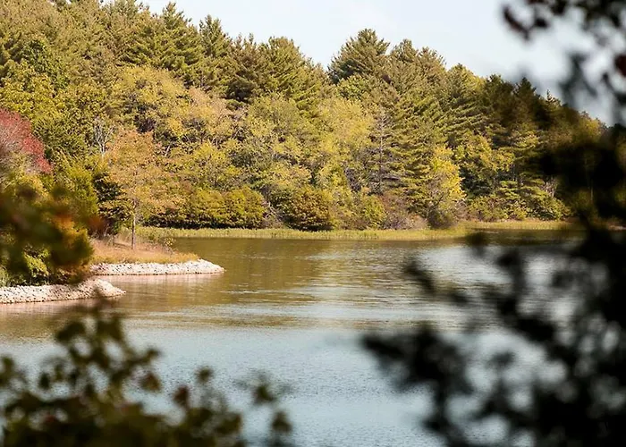 Holiday home Secluded Luxury Tent On Otter Near Girard, Illinois